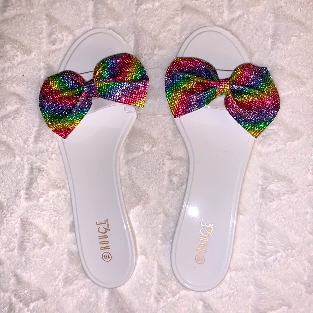 💜NWT Cute White Jelly Slides with Multi-Colored Rhinestone Bow💜Size 10💜
